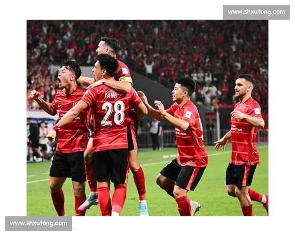 海港客场 3-1 逆转河南，U21 双星闪耀缩小争冠差距