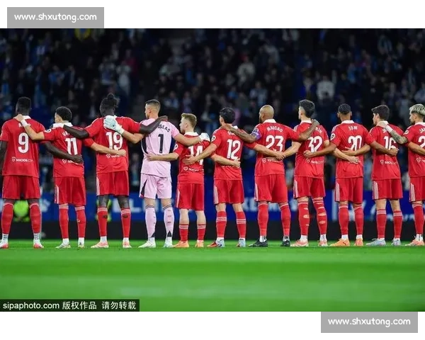 官方：西班牙人免签塞尔维亚国门德米特罗维奇，签约三年